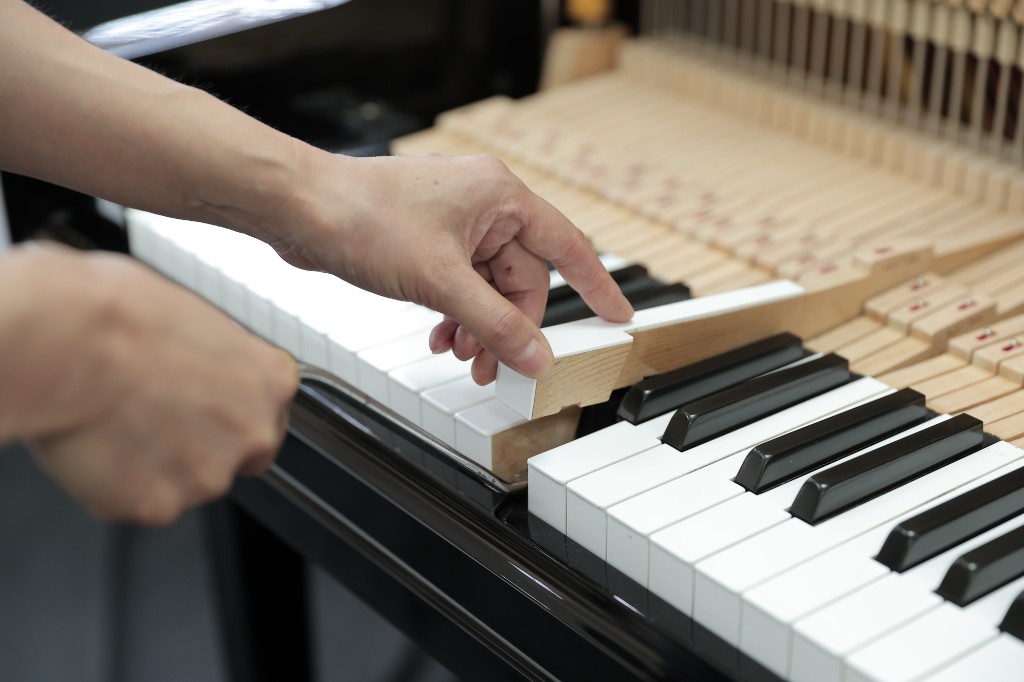 Keyboard regulation