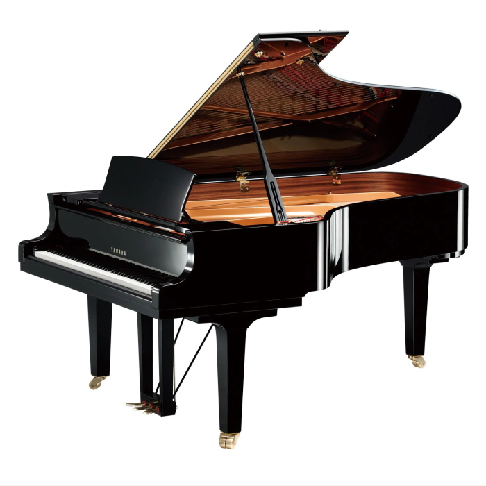 YAMAHA C7X